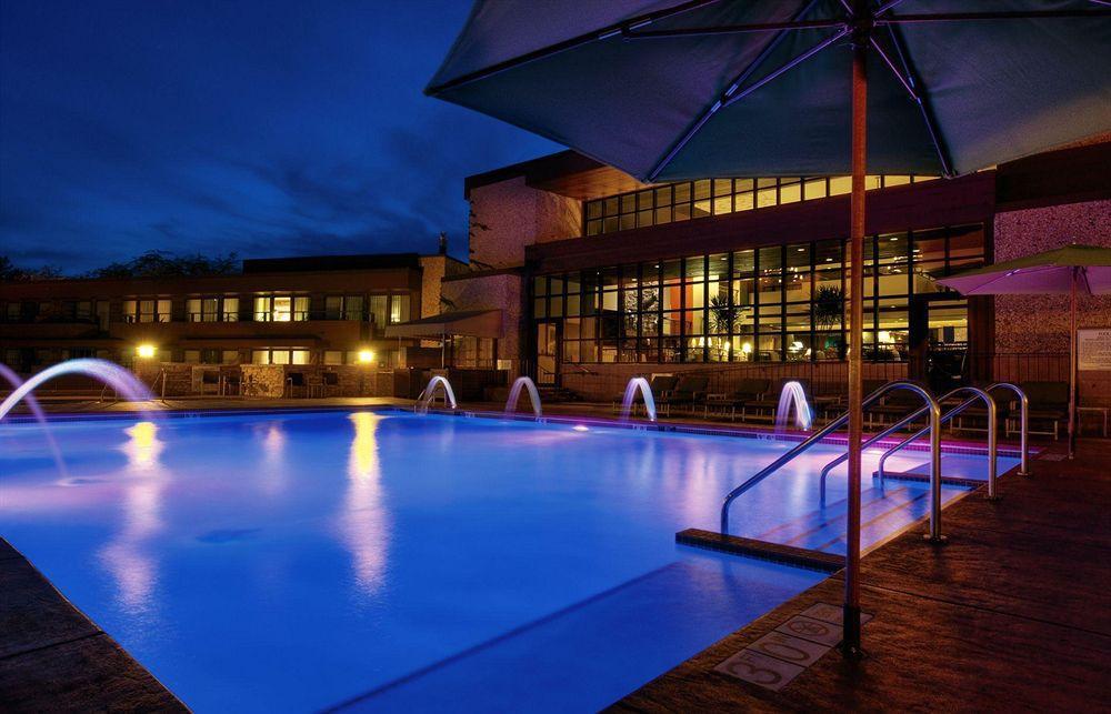 Holiday Inn Club Vacations At Lake Geneva Resort Exterior photo